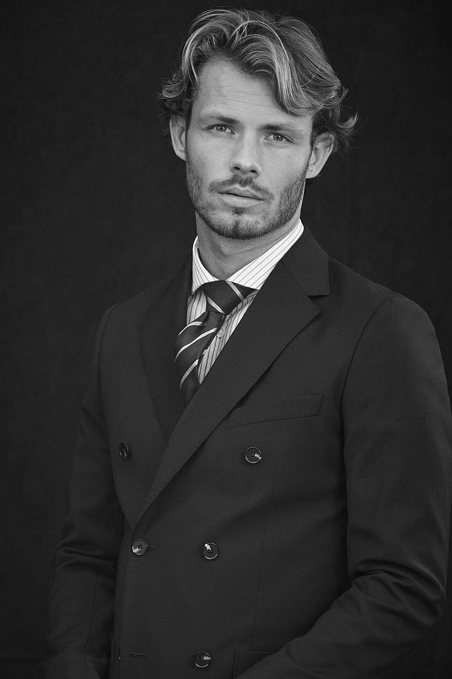 Models: Men > Mainboard - Scoop Models