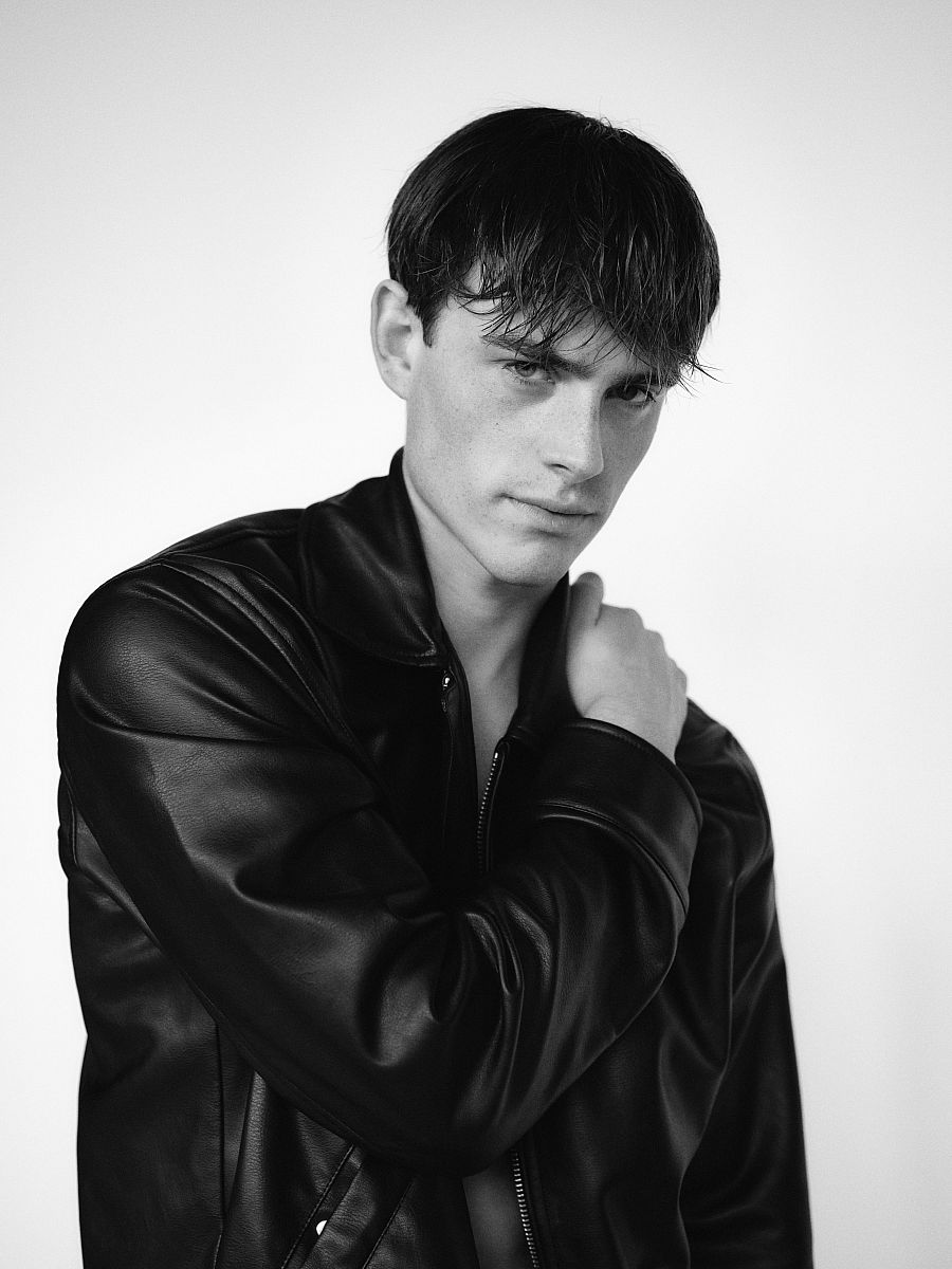 Models: Men > Mainboard - Scoop Models